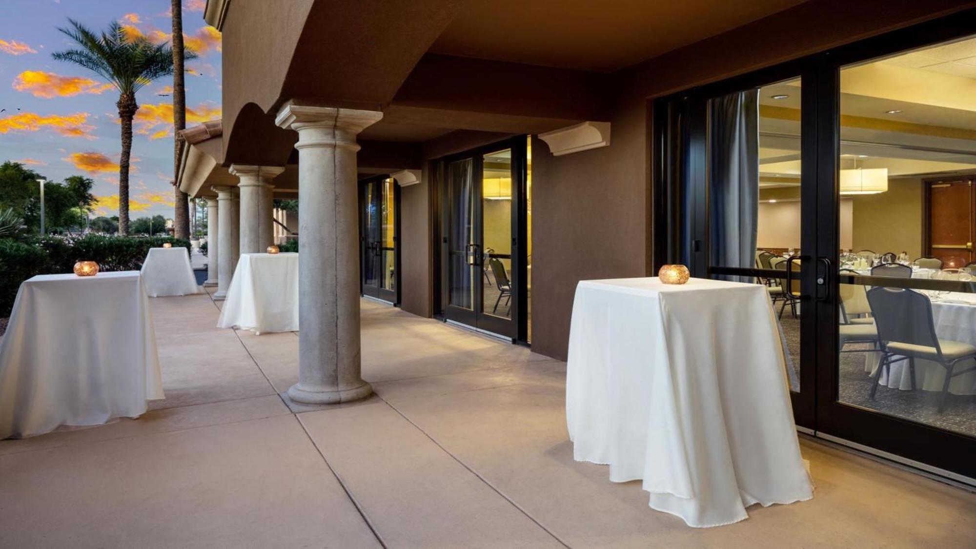 Holiday Inn Phoenix/Chandler By Ihg Exteriör bild